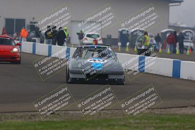 media/Jan-18-2026-CalClub SCCA (Sun) [[8bc6468723]]/Group 3 Race/Turn 1/